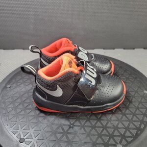Nike Kids Sneakers Black and Red